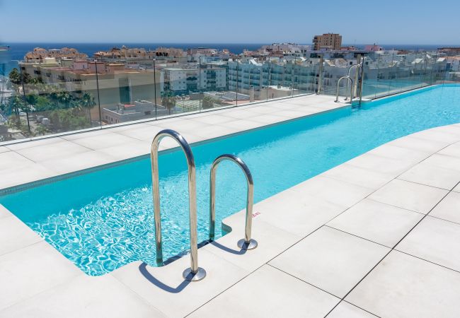 Appartement in Estepona - INF4.5P- modern 3 bed city apartment next to beach