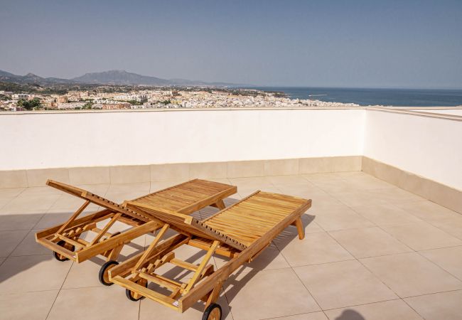 Appartement in Estepona - LME9.F1- Penthouse, amazing views, families only