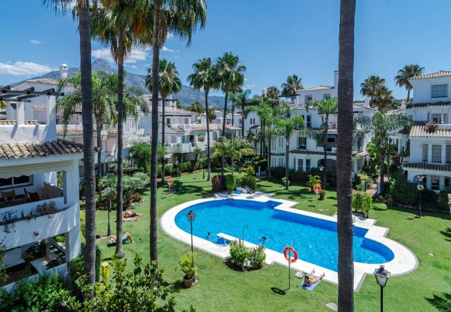 Appartement in Nueva Andalucia - LNM43- Cozy holiday home close to Puerto Banus