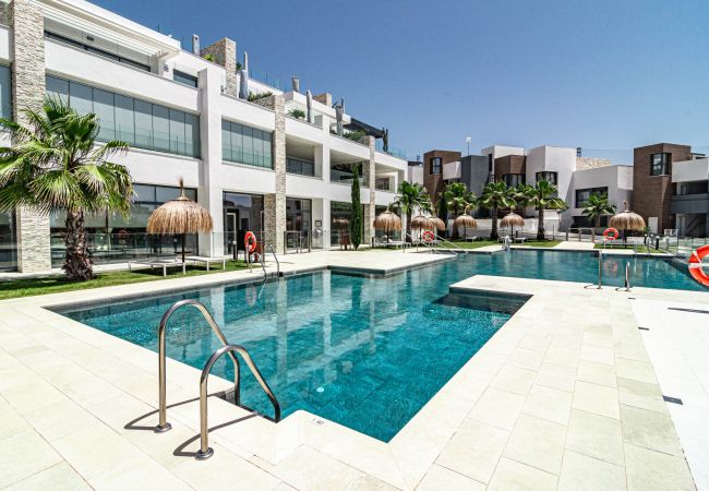 Appartement in Marbella - CAH - Large terrace, indoor pool and gym