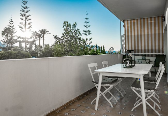 Appartement in Marbella - RG312 - Royal garden by Roomservices