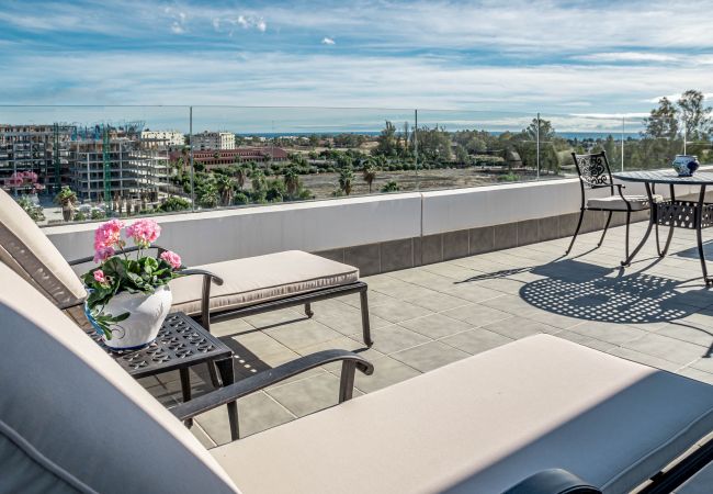 Apartamento en Nueva andalucia - JG3.6B- Luxury Penthouse with Spacious Balcony