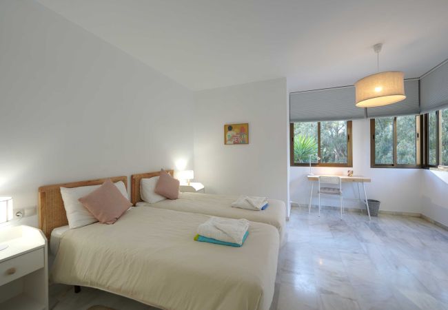 Apartamento en Marbella - 2035 Modern Family Apartment on Golden Beach