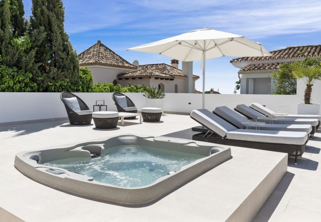 Villa à Marbella - Private Luxury Villa Steps from the beach!