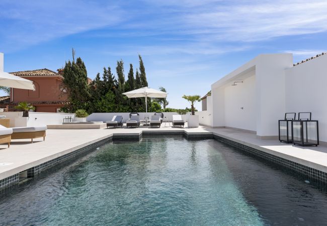 Villa à Marbella - Private Luxury Villa Steps from the beach!