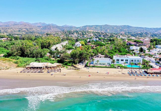 Appartement à Marbella - 2033 Beachfront Family Apartment on Golden Beach