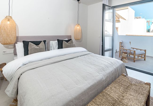 Appartement à Estepona - A7- Seaclub suites by Roomservices