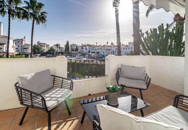 Apartment in Nueva andalucia - LNM76- Luxury  large flat close to Puerto Banus