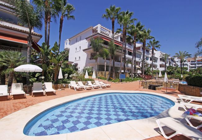 Apartment in Marbella - 1105 Exclusive Beachfront Apt on Golden Mile