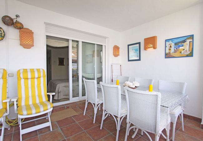 Apartment in Marbella - 1105 Exclusive Beachfront Apt on Golden Mile