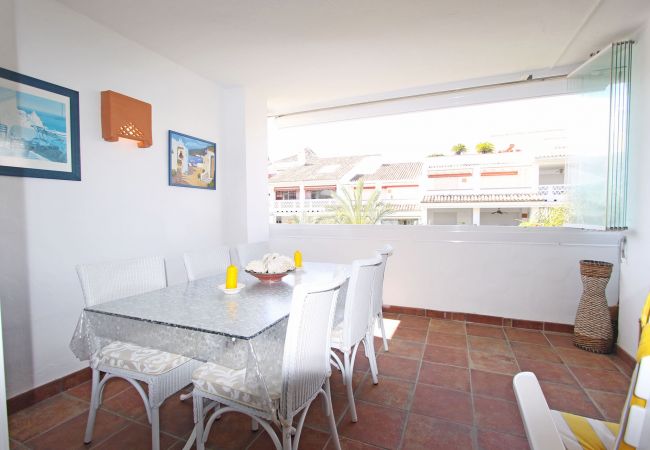 Apartment in Marbella - 1105 Exclusive Beachfront Apt on Golden Mile