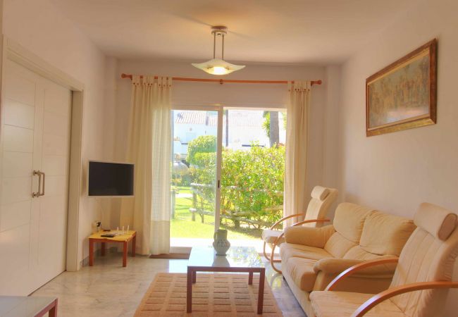 Townhouse in Marbella - 1176 Beachfront Paradise in Bahia de Marbella