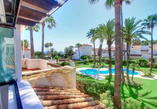 Townhouse in Marbella - 1176 Beachfront Paradise in Bahia de Marbella