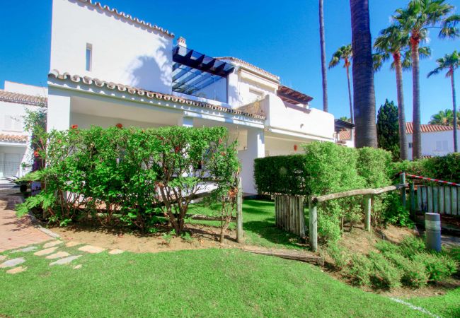 Townhouse in Marbella - 1176 Beachfront Paradise in Bahia de Marbella