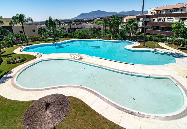 Apartment in Benahavís - H19 - Hoyo 19 Estepona by Roomservices