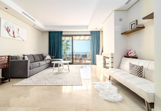 Apartment in Benahavís - BVQ - La Quinta stunning views by Roomservices