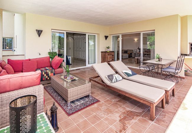 Apartment in Nueva andalucia - LBP3- comfortable holiday home, golf valley